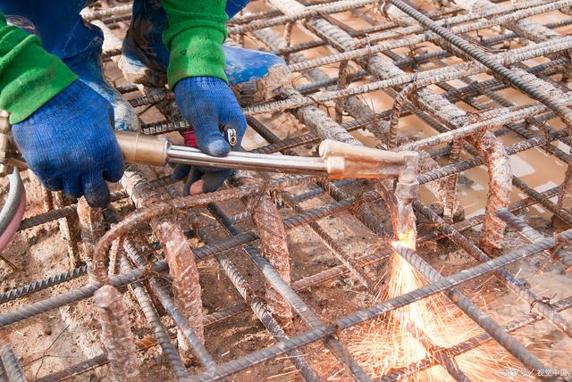 汽車配件安裝指南 如何正確安裝機(jī)械錨栓，確保穩(wěn)固與安全